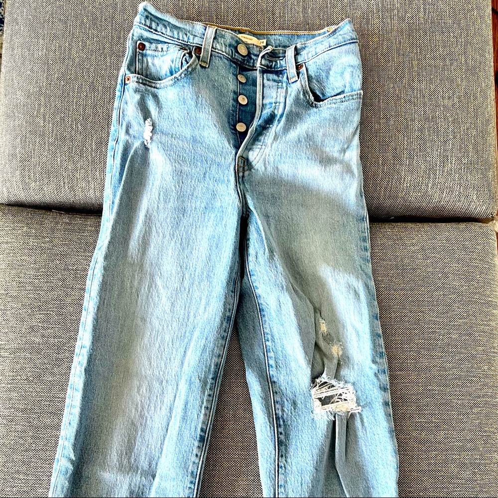 Levi’s Ribcage Straight Leg Jeans
